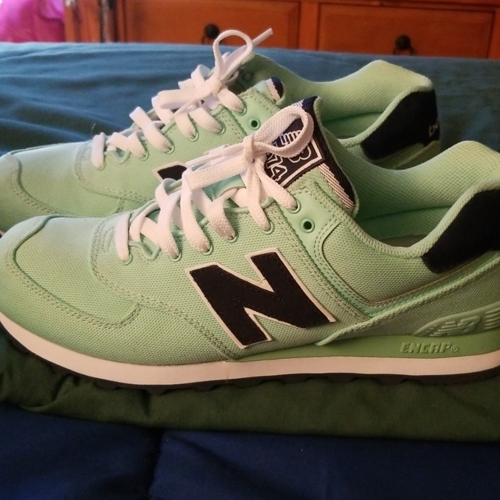 Women sneakers